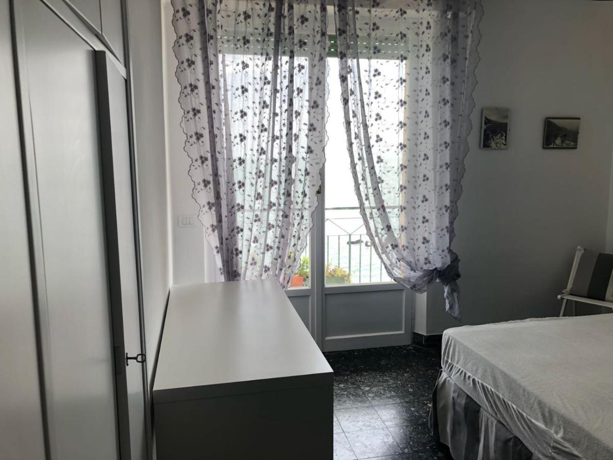 מונטרוסו אל מארה Bea'S Apartment - The Window To The Sea - Seafront מראה חיצוני תמונה