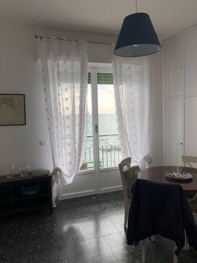 מונטרוסו אל מארה Bea'S Apartment - The Window To The Sea - Seafront מראה חיצוני תמונה