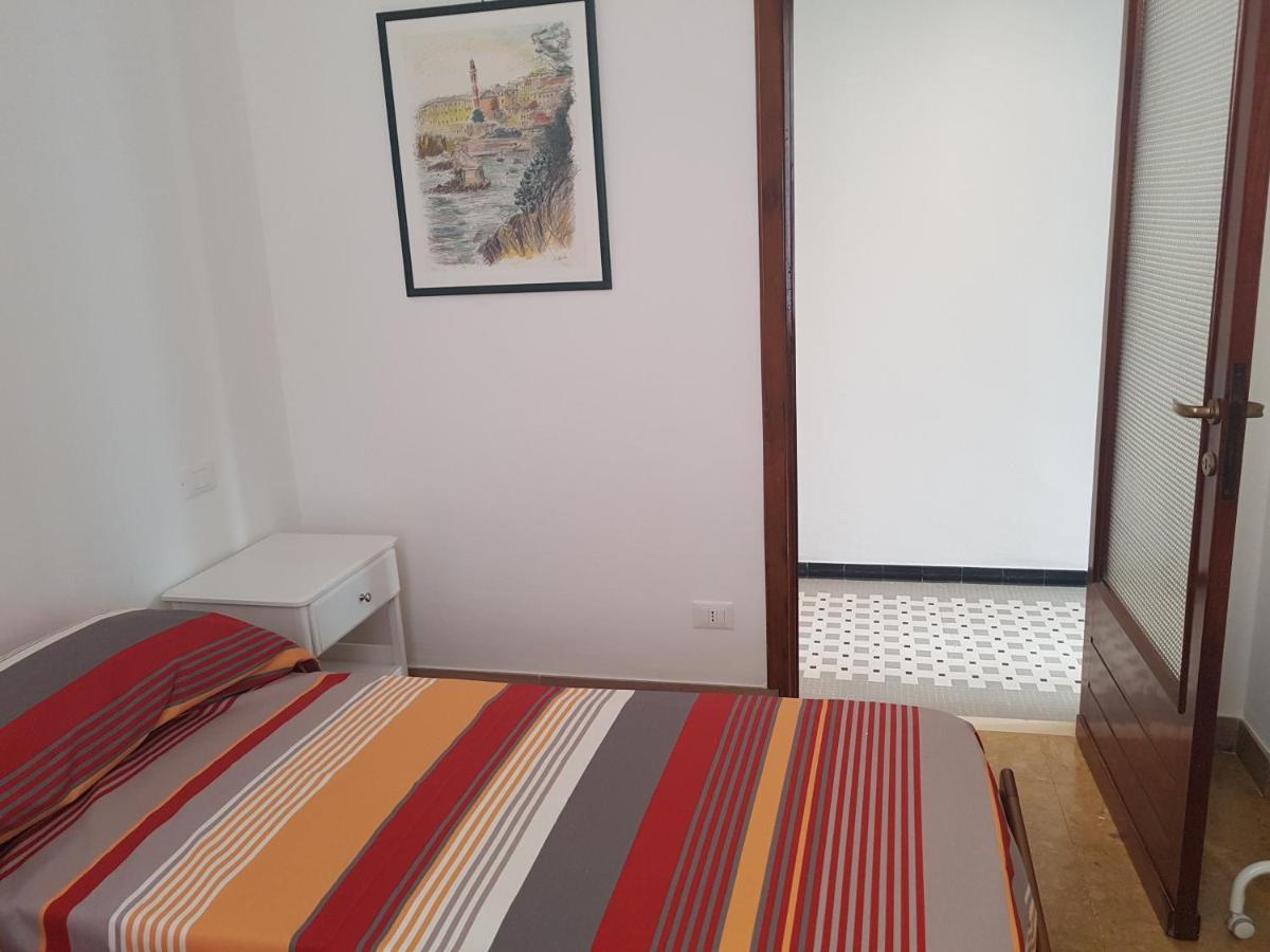 מונטרוסו אל מארה Bea'S Apartment - The Window To The Sea - Seafront מראה חיצוני תמונה