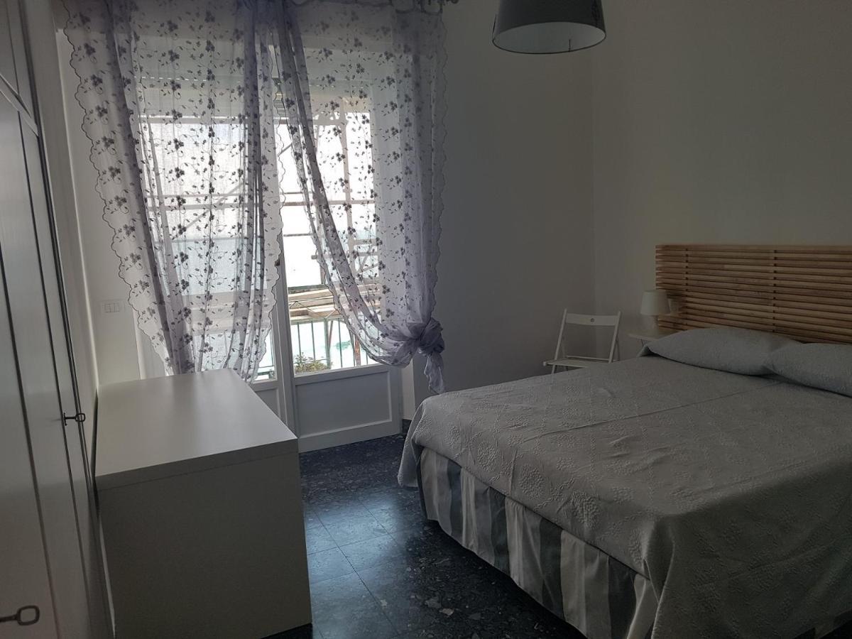 מונטרוסו אל מארה Bea'S Apartment - The Window To The Sea - Seafront מראה חיצוני תמונה